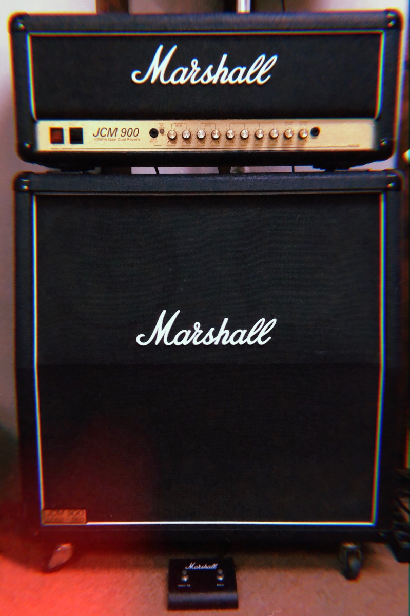 Репточка Black Beauty Studio. Гитарный усилитель Marshall JSM 900 
Гитарный кабинет Marshall 1960A(4*12'') 